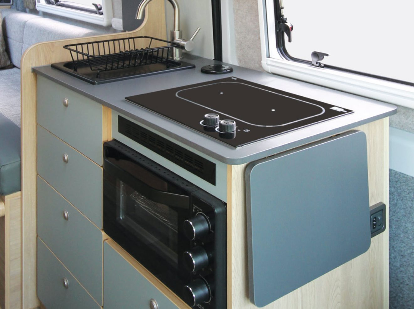 The REEF kitchen in Aqua finish.